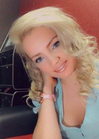 Шлюха Инна, 27 лет, Комсомольская, вызвать по тел. +7 953 530-63-02, 27211